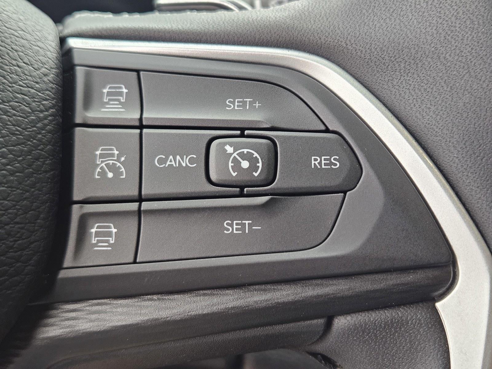 2024 Jeep Grand Cherokee Altitude