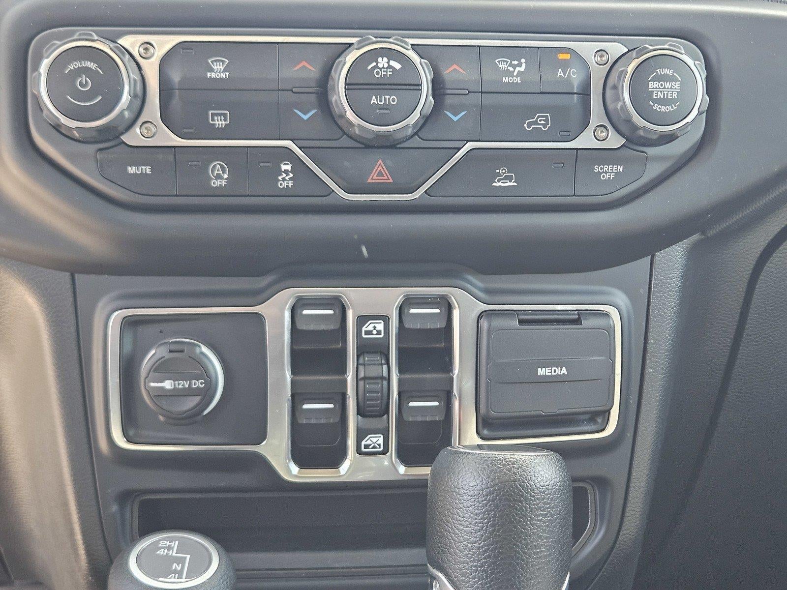 2022 Jeep Gladiator Altitude