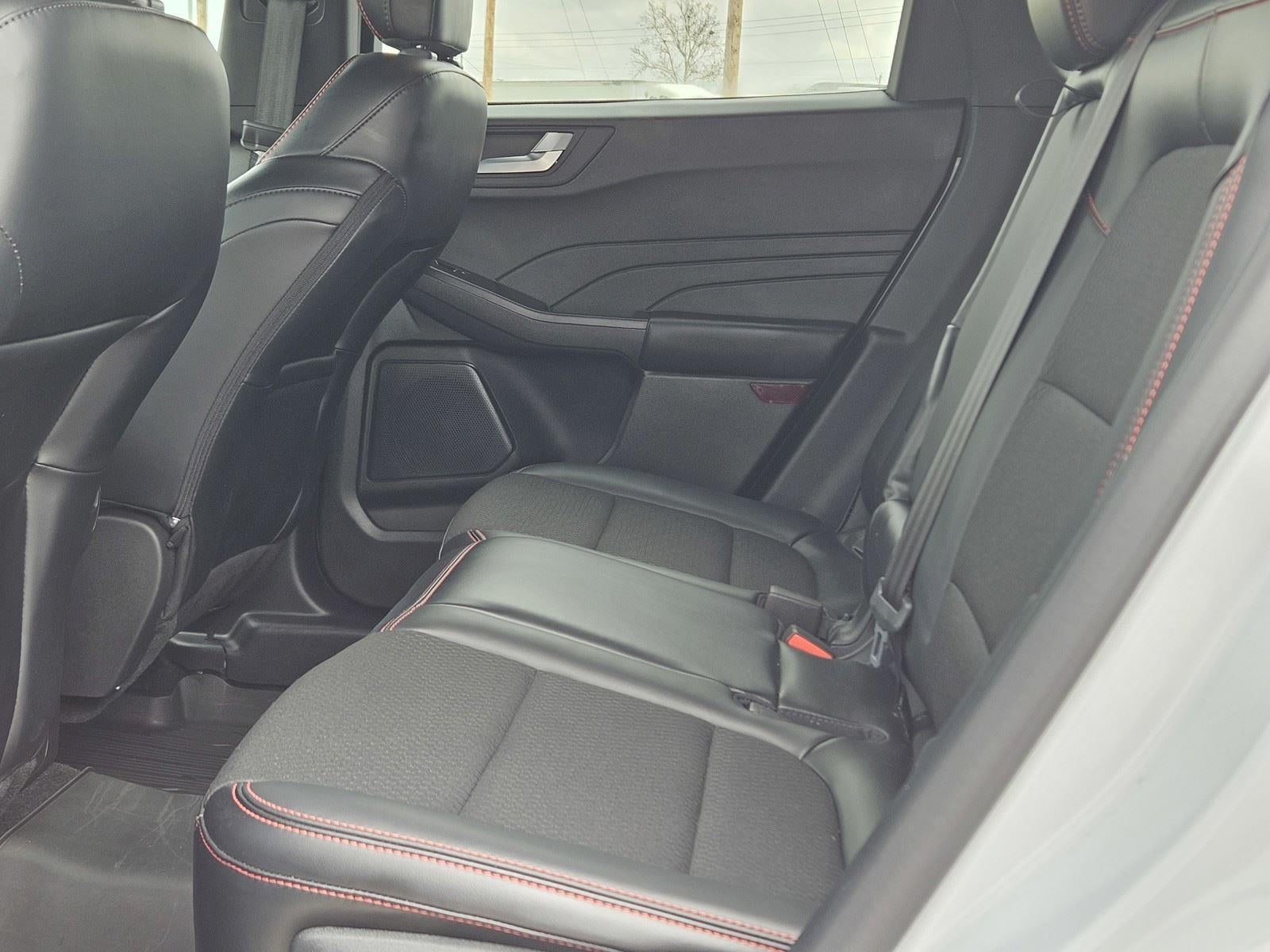 2025 Ford Escape ST-Line FWD