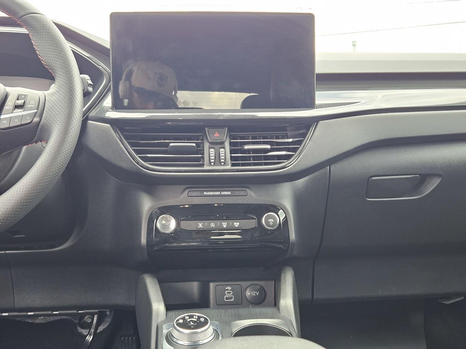 2025 Ford Escape ST-Line FWD