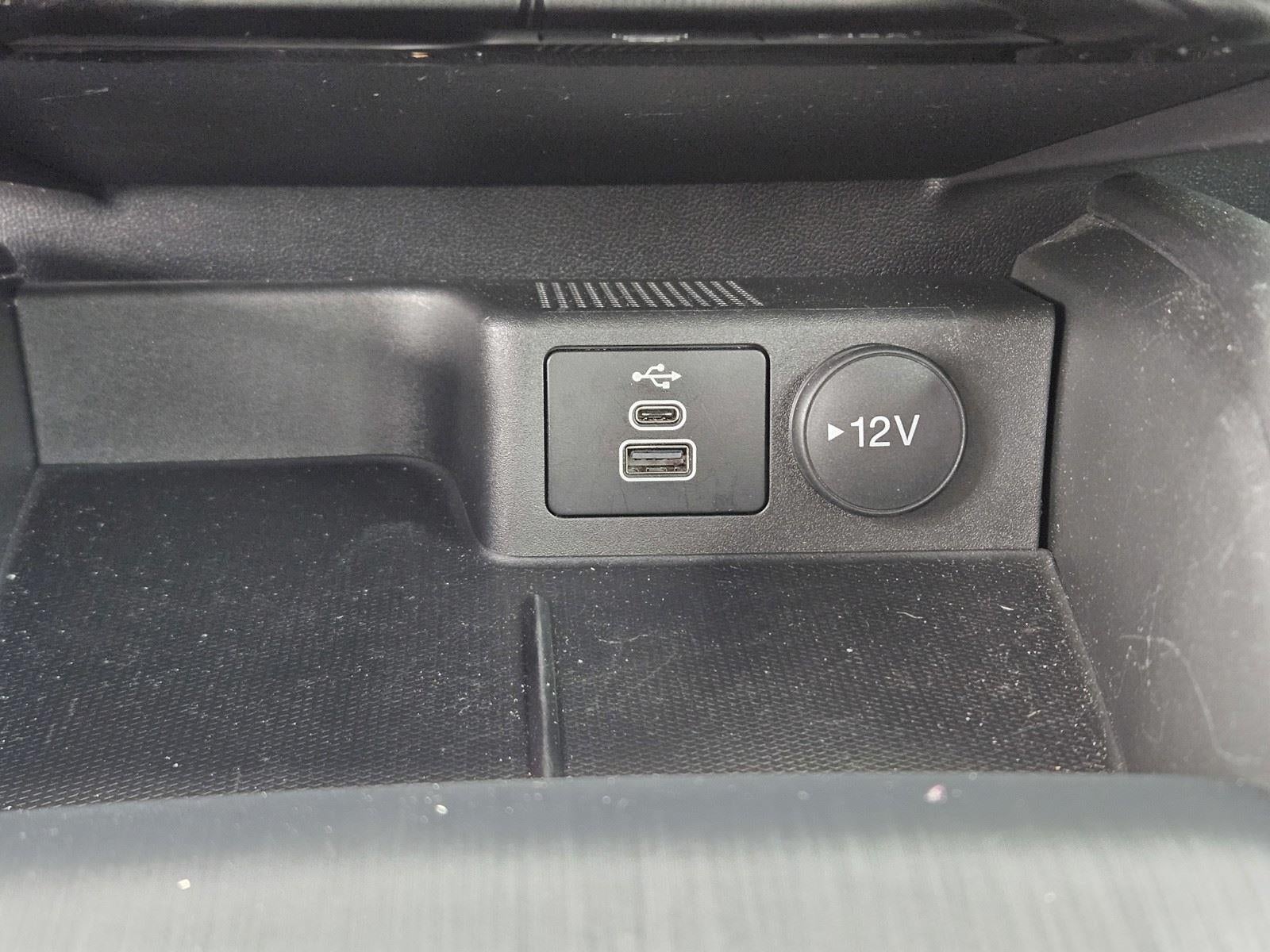 2025 Ford Escape ST-Line FWD