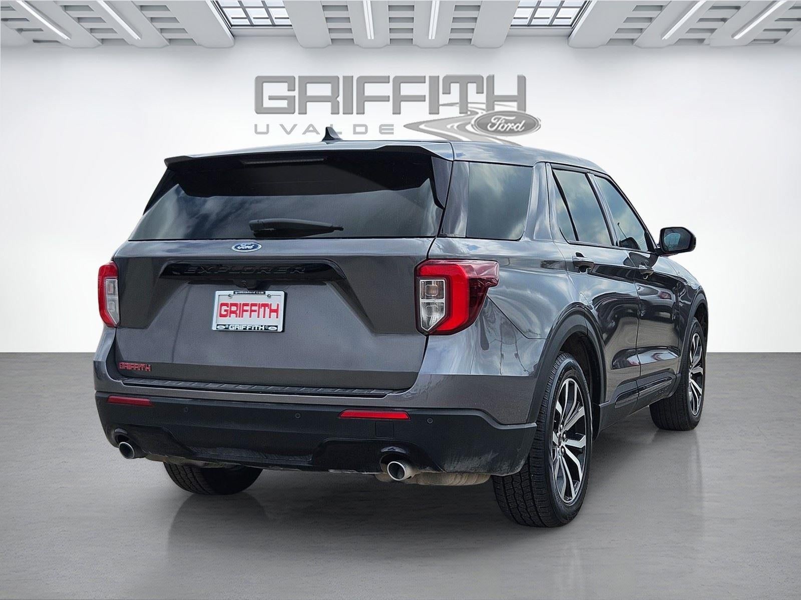 2022 Ford Explorer ST-Line