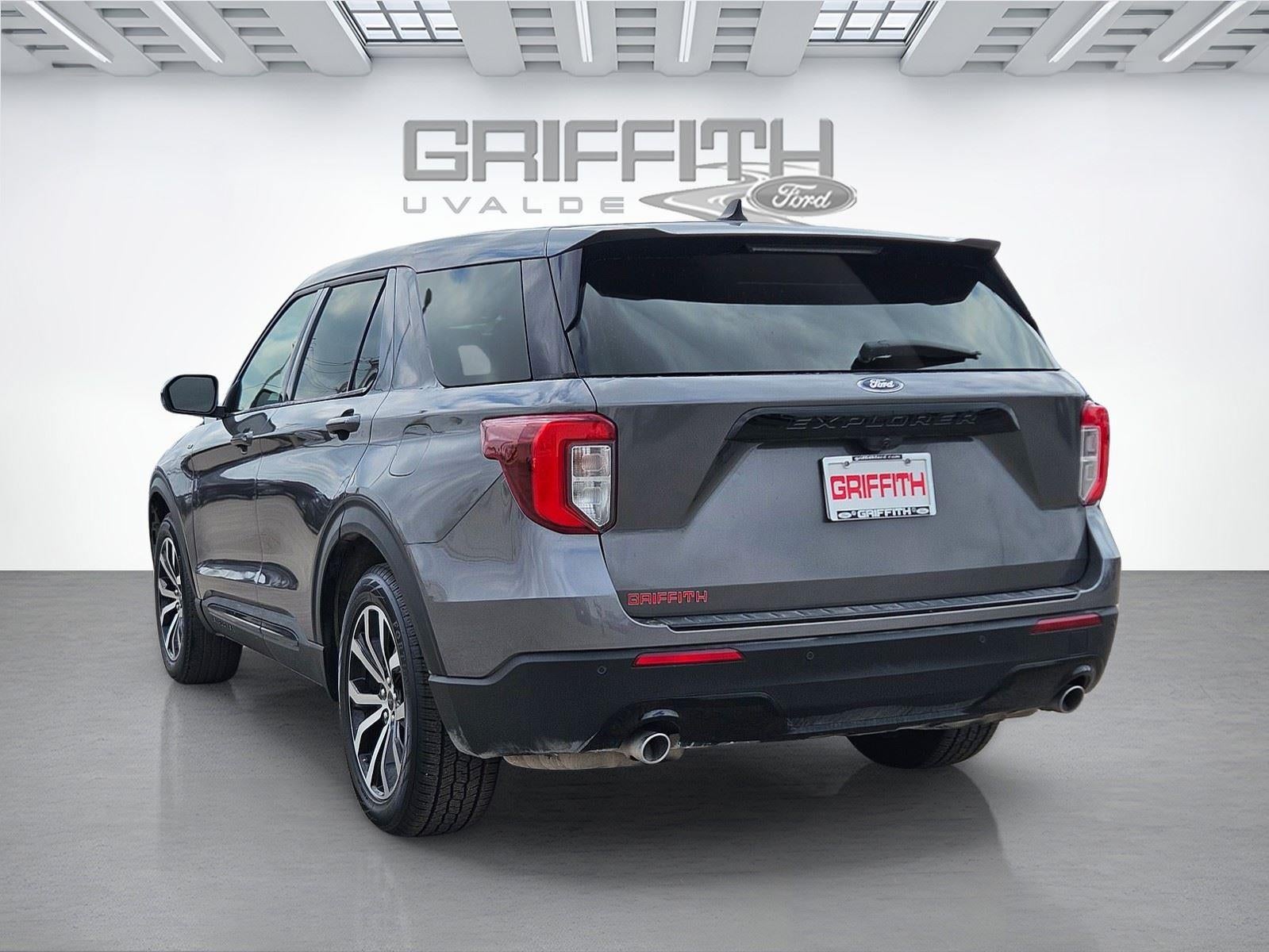 2022 Ford Explorer ST-Line