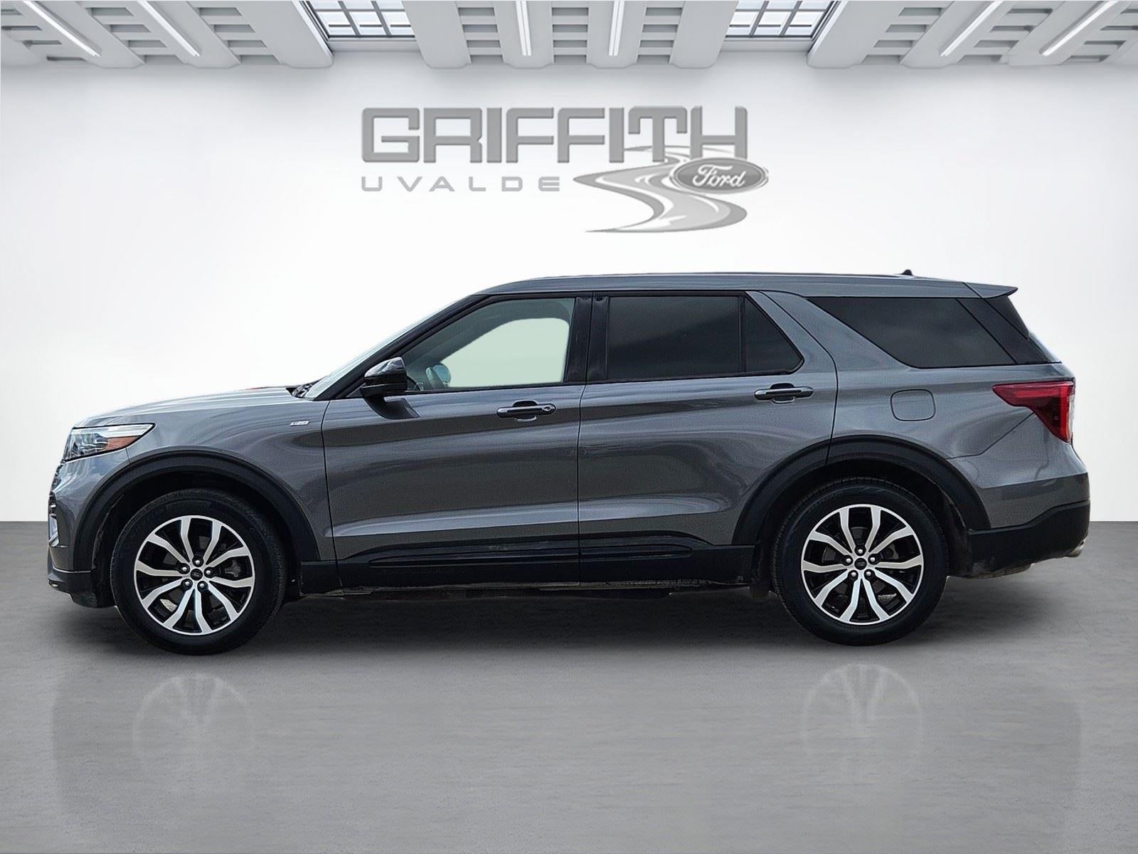 2022 Ford Explorer ST-Line