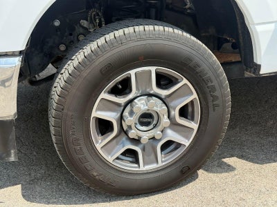 2025 Ford Super Duty F-250 Srw XLT