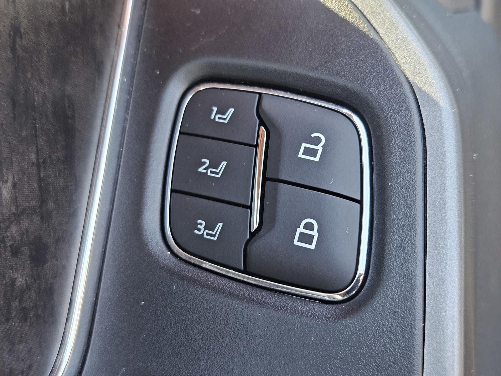 2025 Ford Super Duty F-250 SRW LARIAT