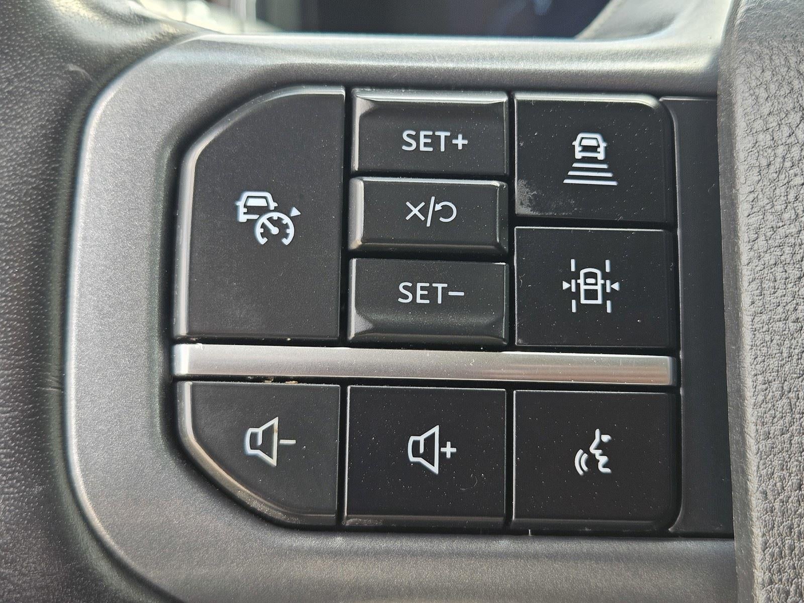 2024 Ford Super Duty F-350 SRW LARIAT