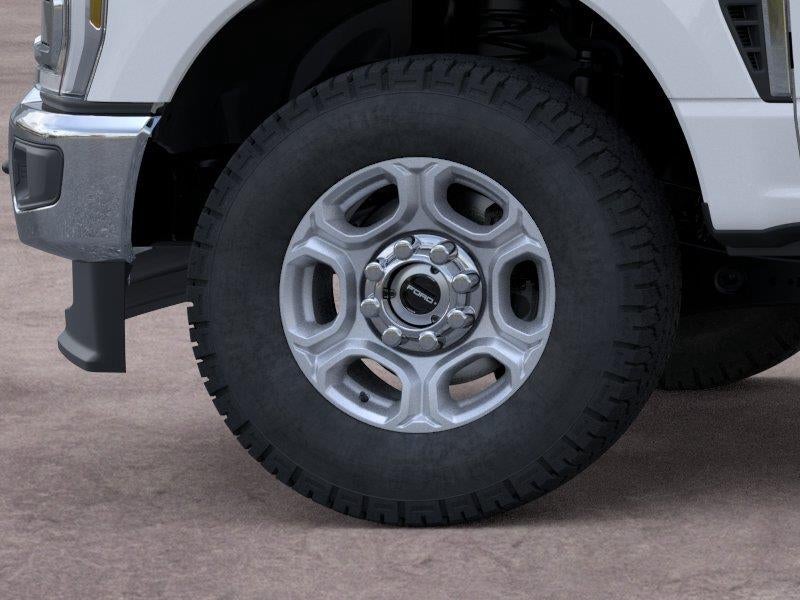 2026 Ford Super Duty F-350 SRW XLT