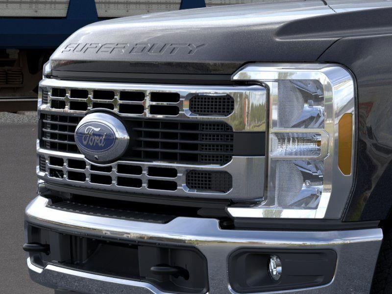2026 Ford Super Duty F-350 SRW XLT