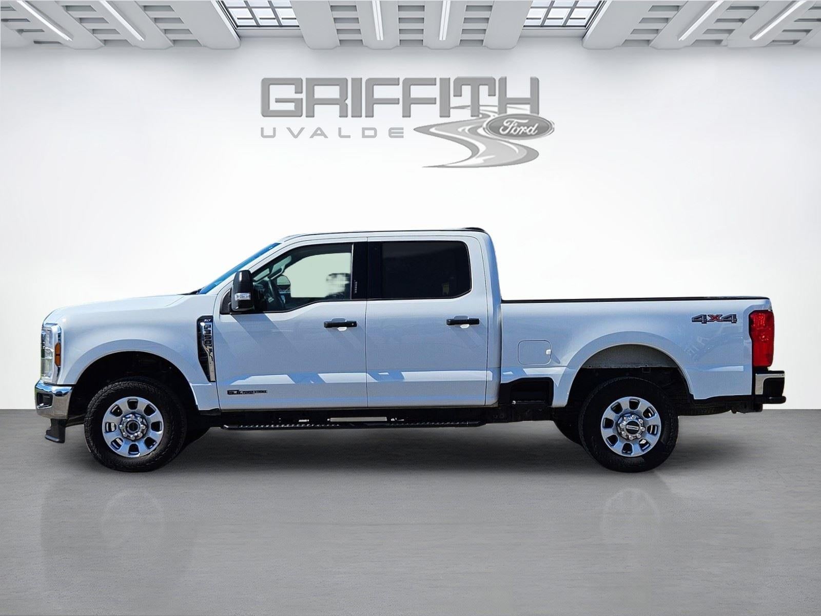 2024 Ford Super Duty F-350 SRW XLT