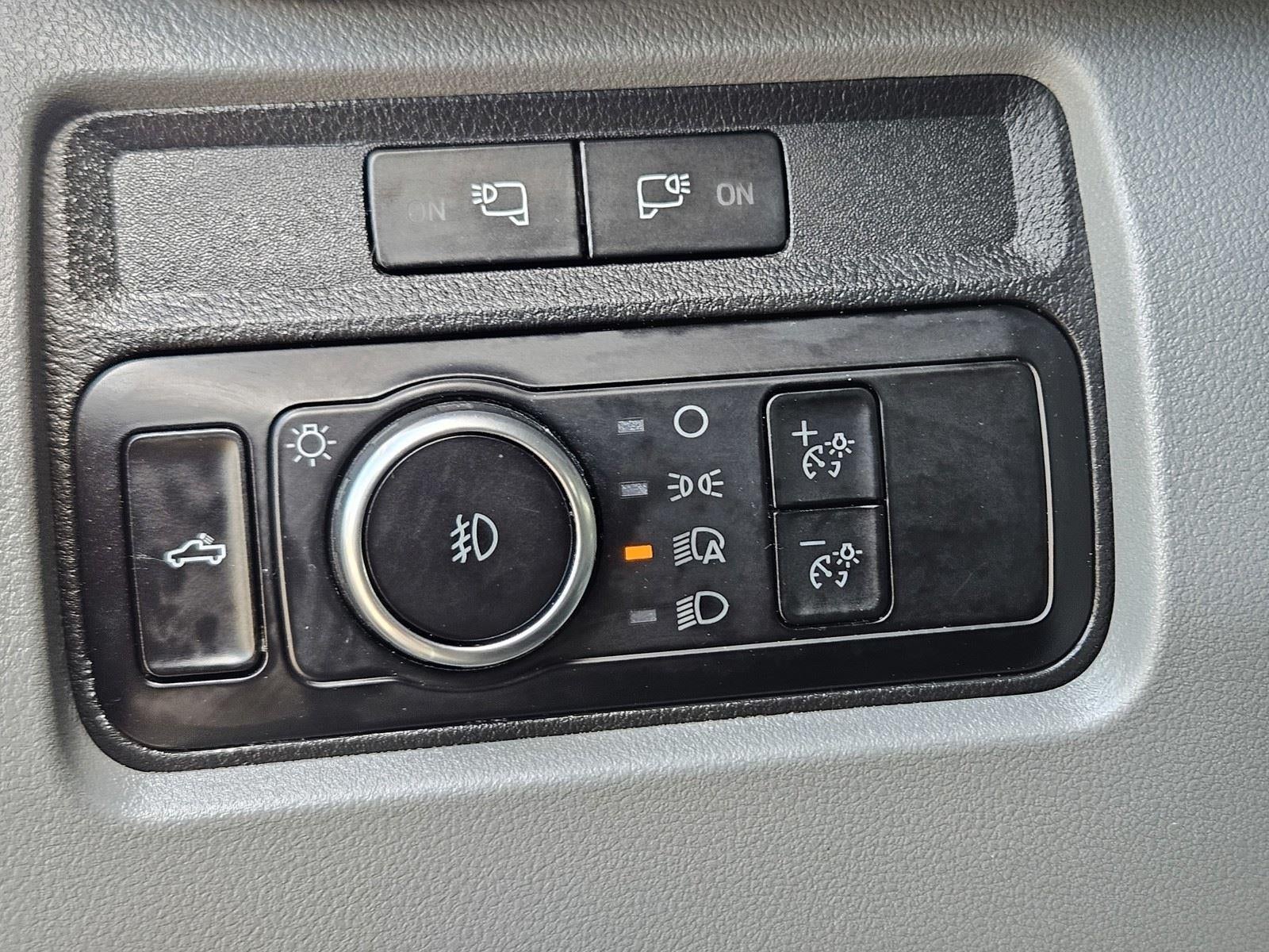 2023 Ford Super Duty F-350 SRW XLT