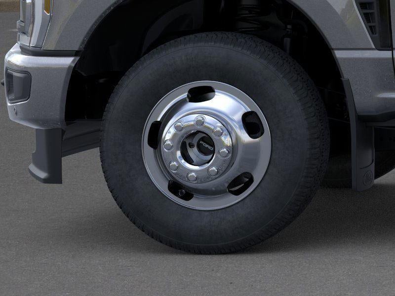 2026 Ford Super Duty F-350 DRW Platinum