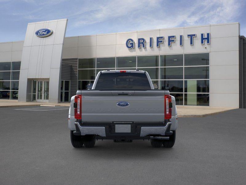 2026 Ford Super Duty F-350 DRW LARIAT