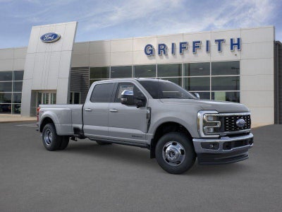 2026 Ford Super Duty F-350 DRW LARIAT