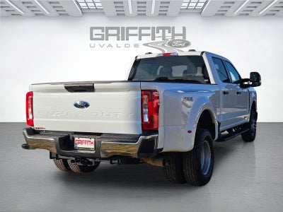 2026 Ford Super Duty F-350 DRW XLT