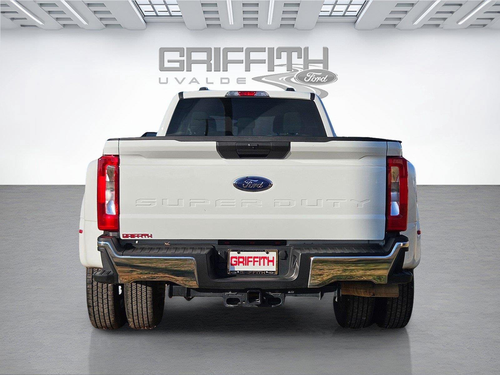 2026 Ford Super Duty F-350 DRW XLT