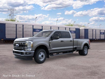 2026 Ford Super Duty F-350 DRW XL 4WD Crew Cab 8' Box