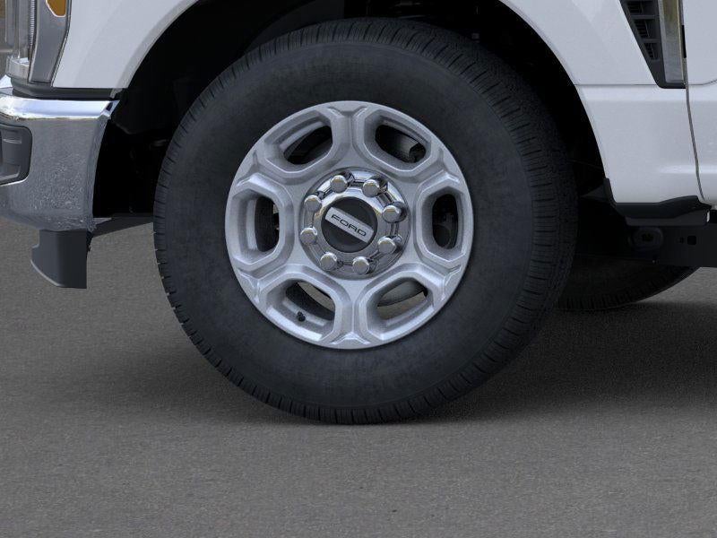 2026 Ford Super Duty F-350 SRW XLT