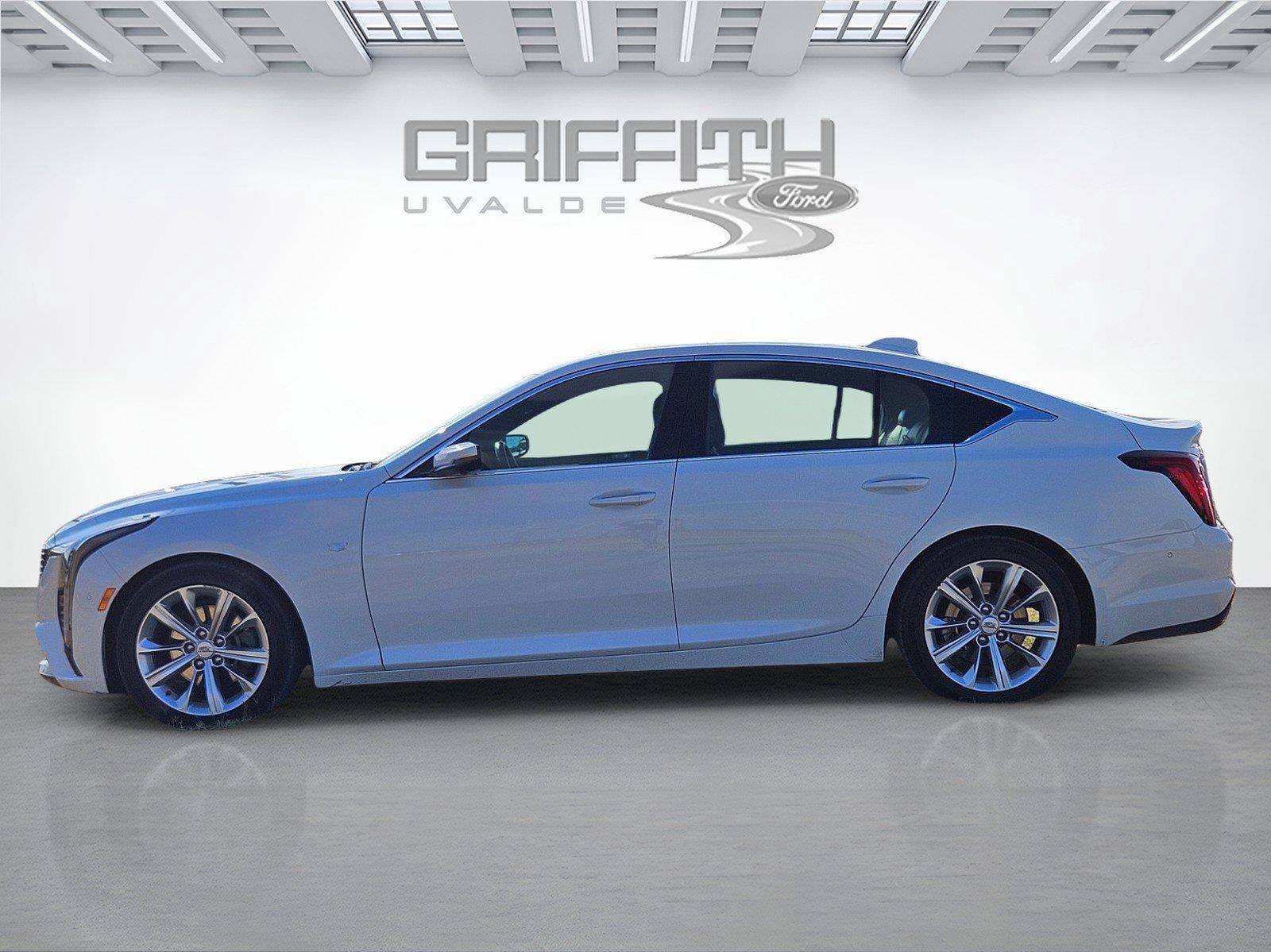2025 Cadillac CT5 Premium Luxury