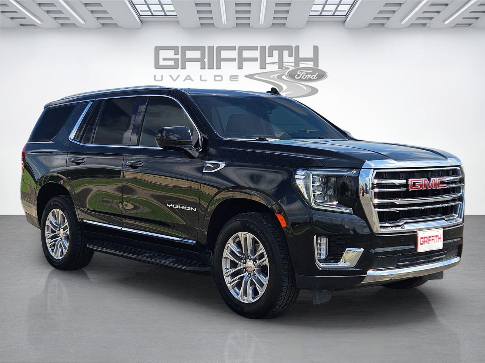 2023 GMC Yukon SLT