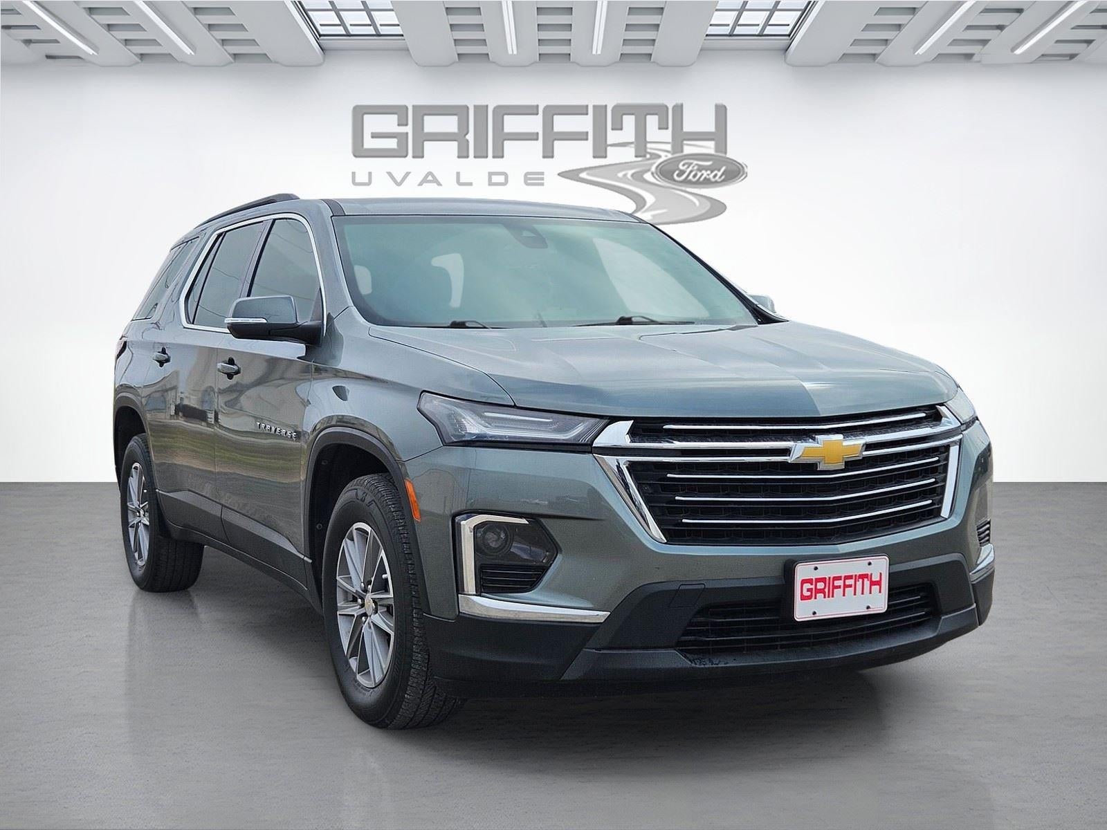 2022 Chevrolet Traverse LT Cloth