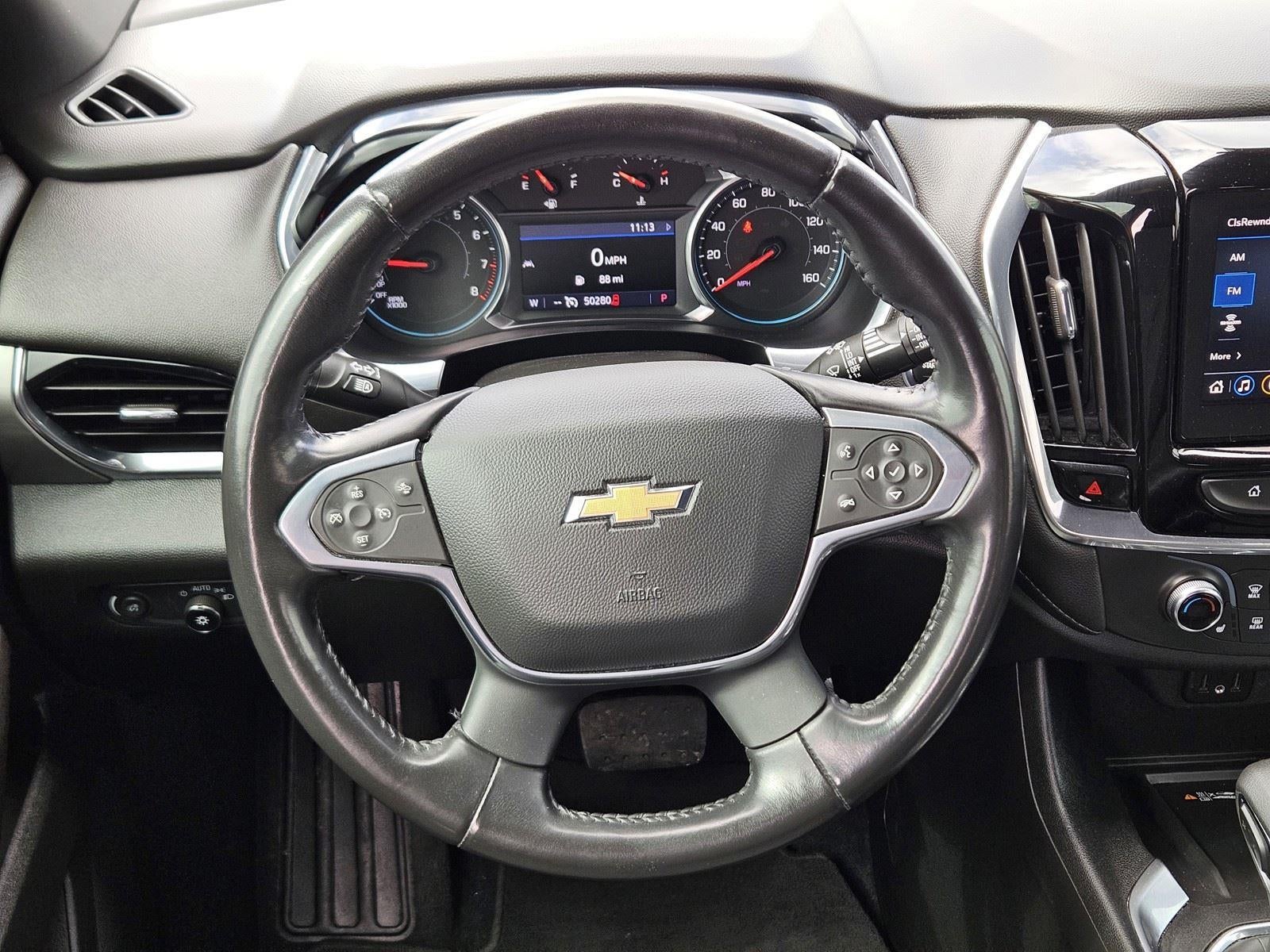 2022 Chevrolet Traverse LT Cloth