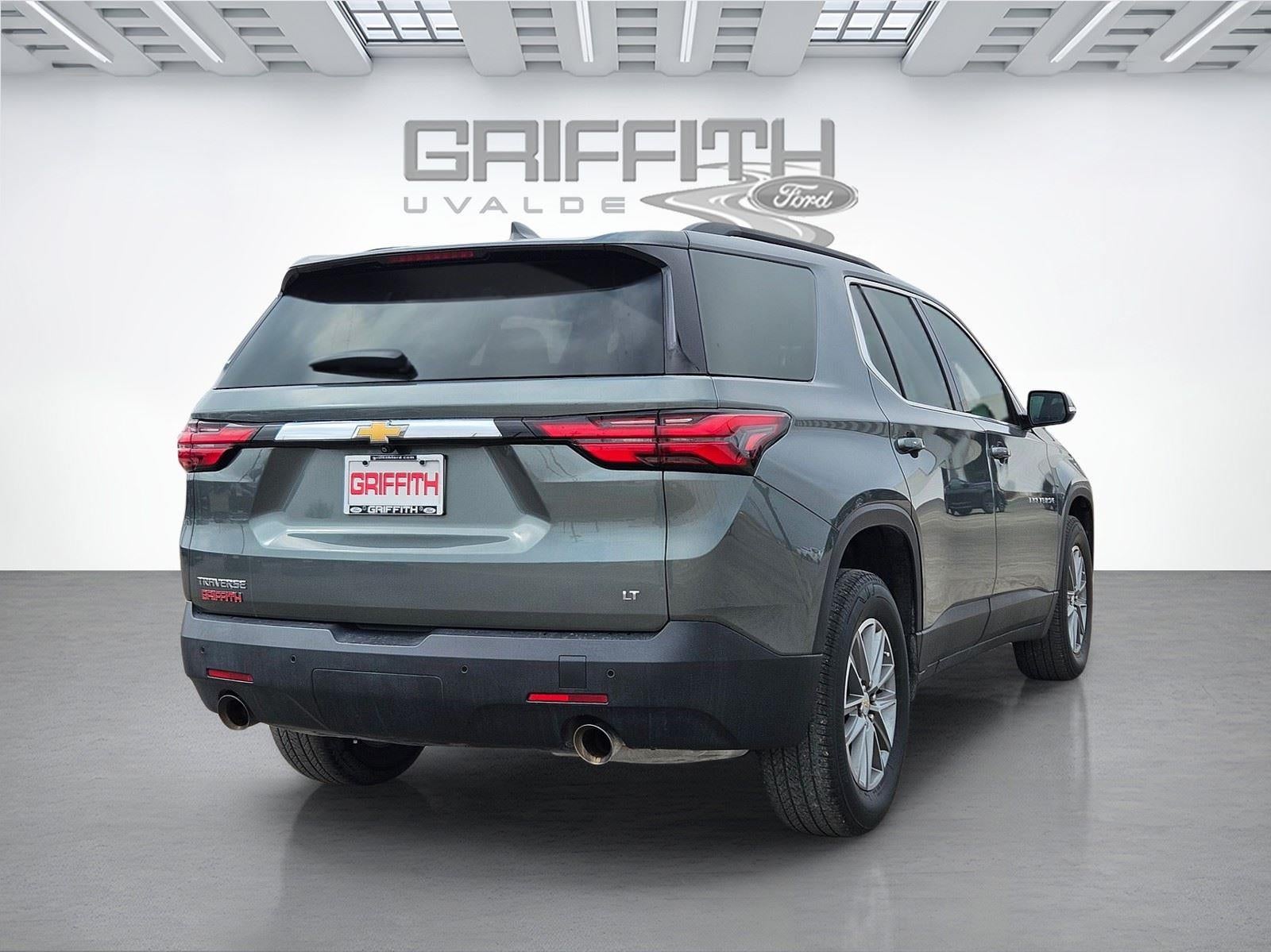 2022 Chevrolet Traverse LT Cloth