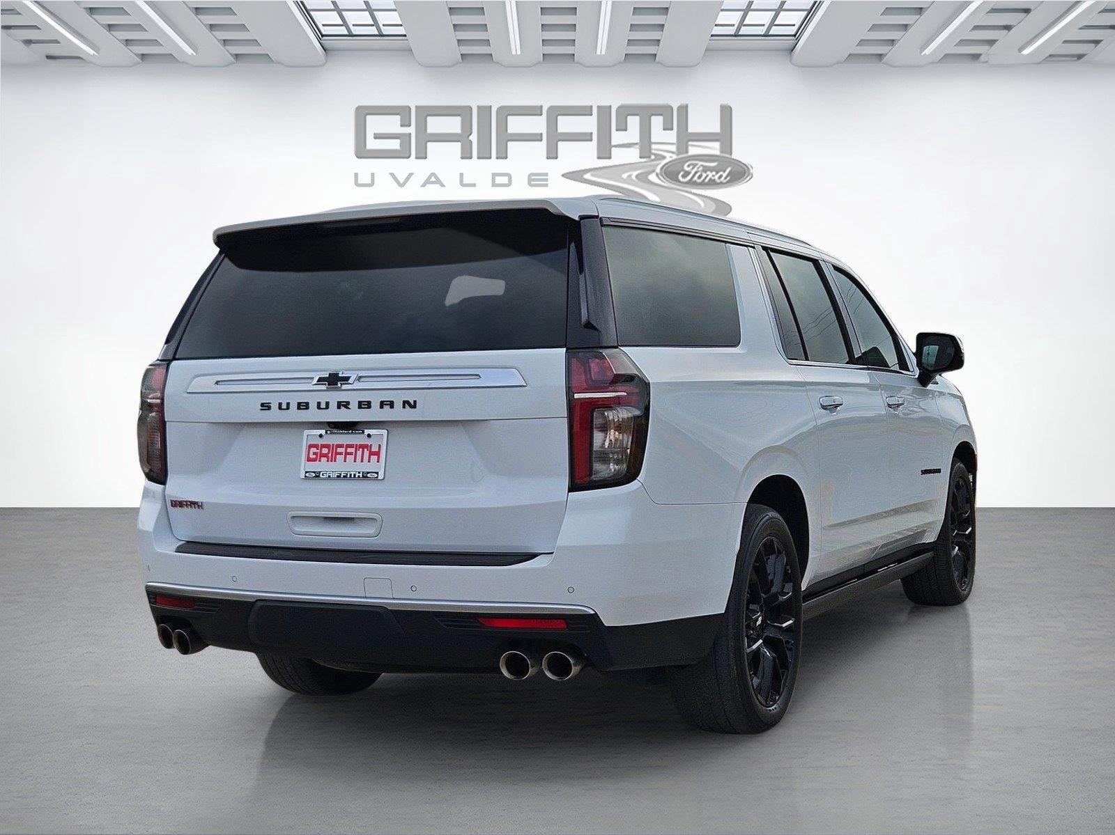 2023 Chevrolet Suburban High Country