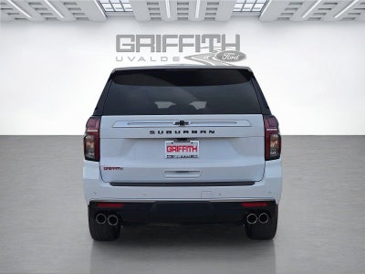 2023 Chevrolet Suburban High Country