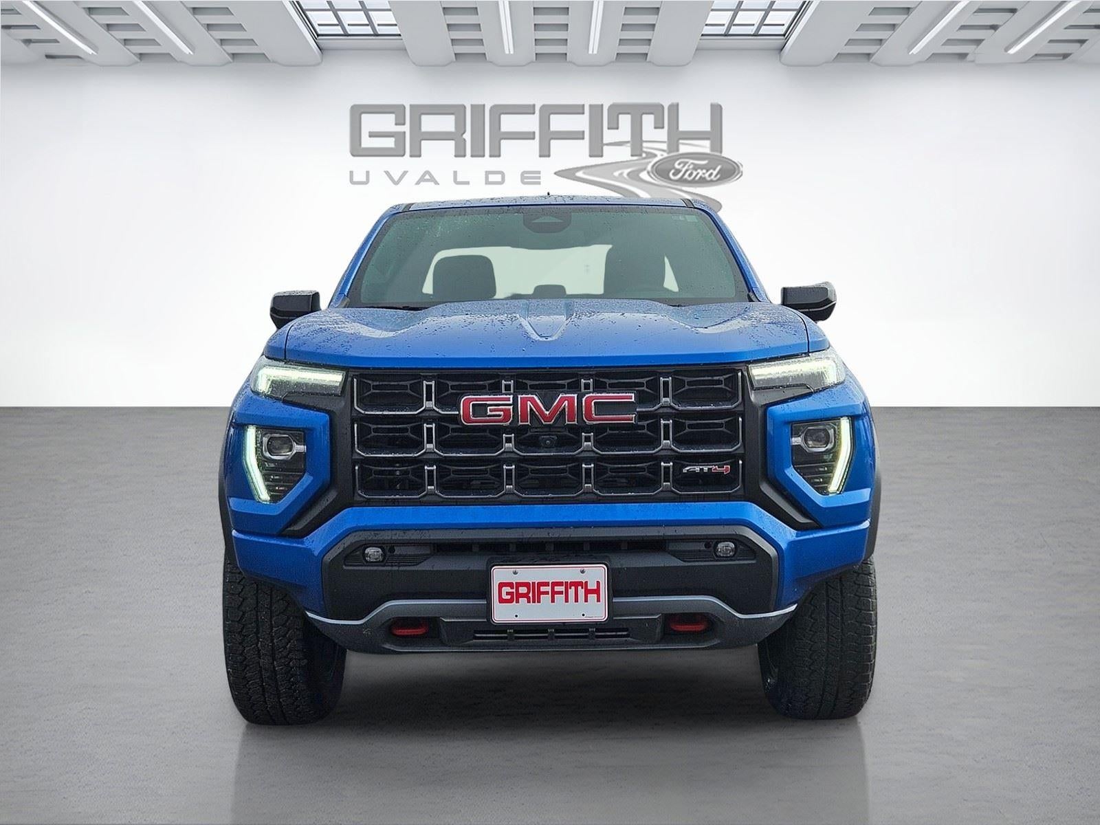 2024 GMC Canyon 4WD AT4
