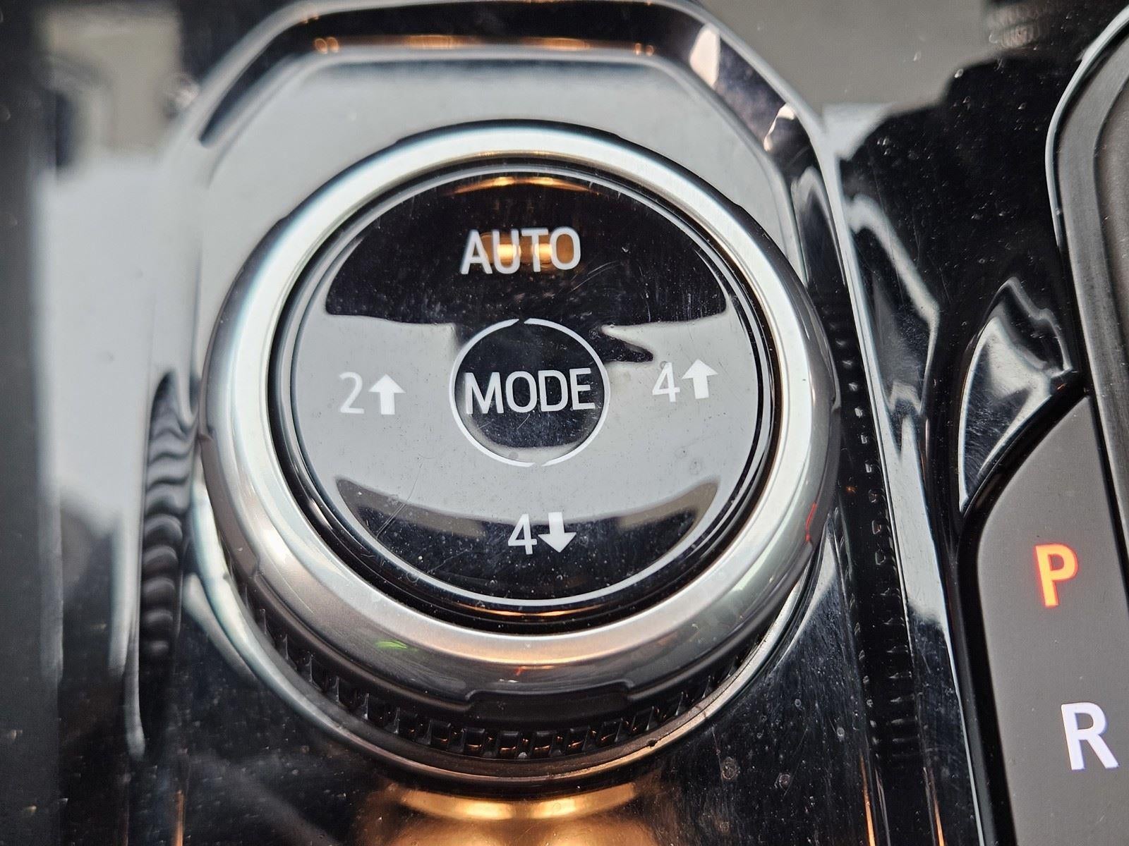 2024 GMC Canyon 4WD AT4