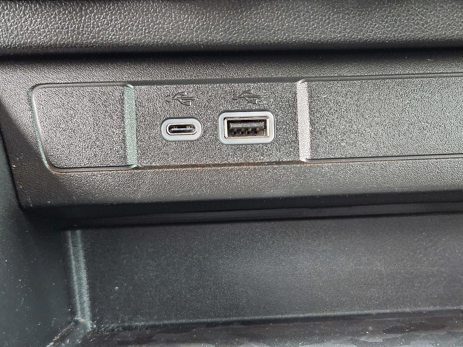 2024 GMC Canyon 4WD AT4