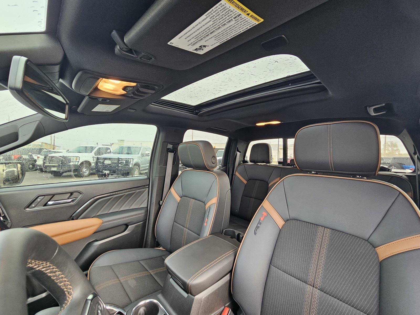 2024 GMC Canyon 4WD AT4