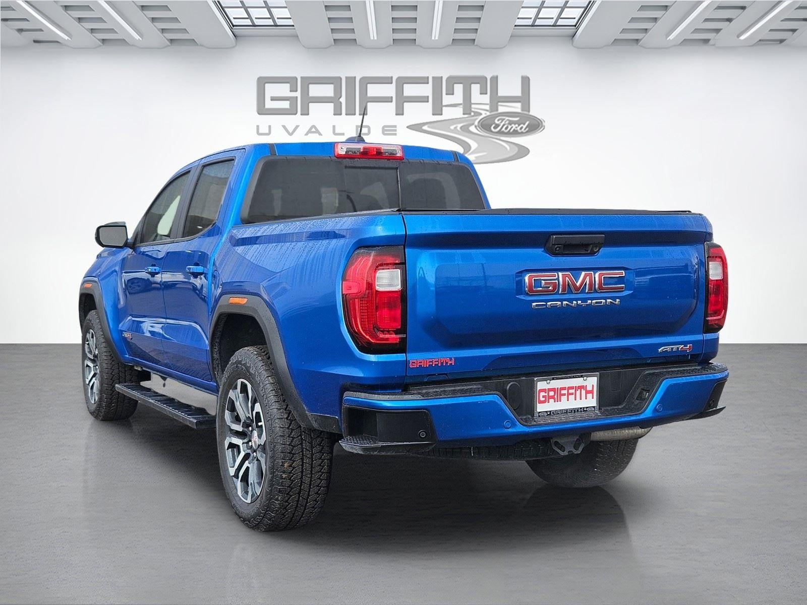 2024 GMC Canyon 4WD AT4