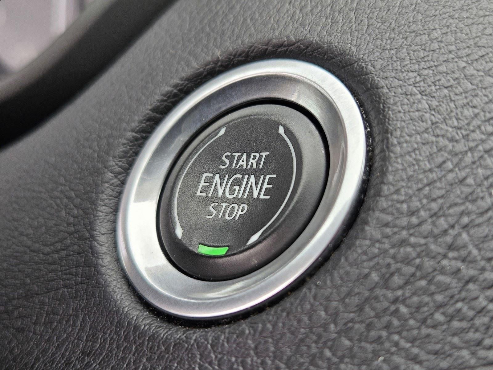 2023 Cadillac XT4 FWD Premium Luxury