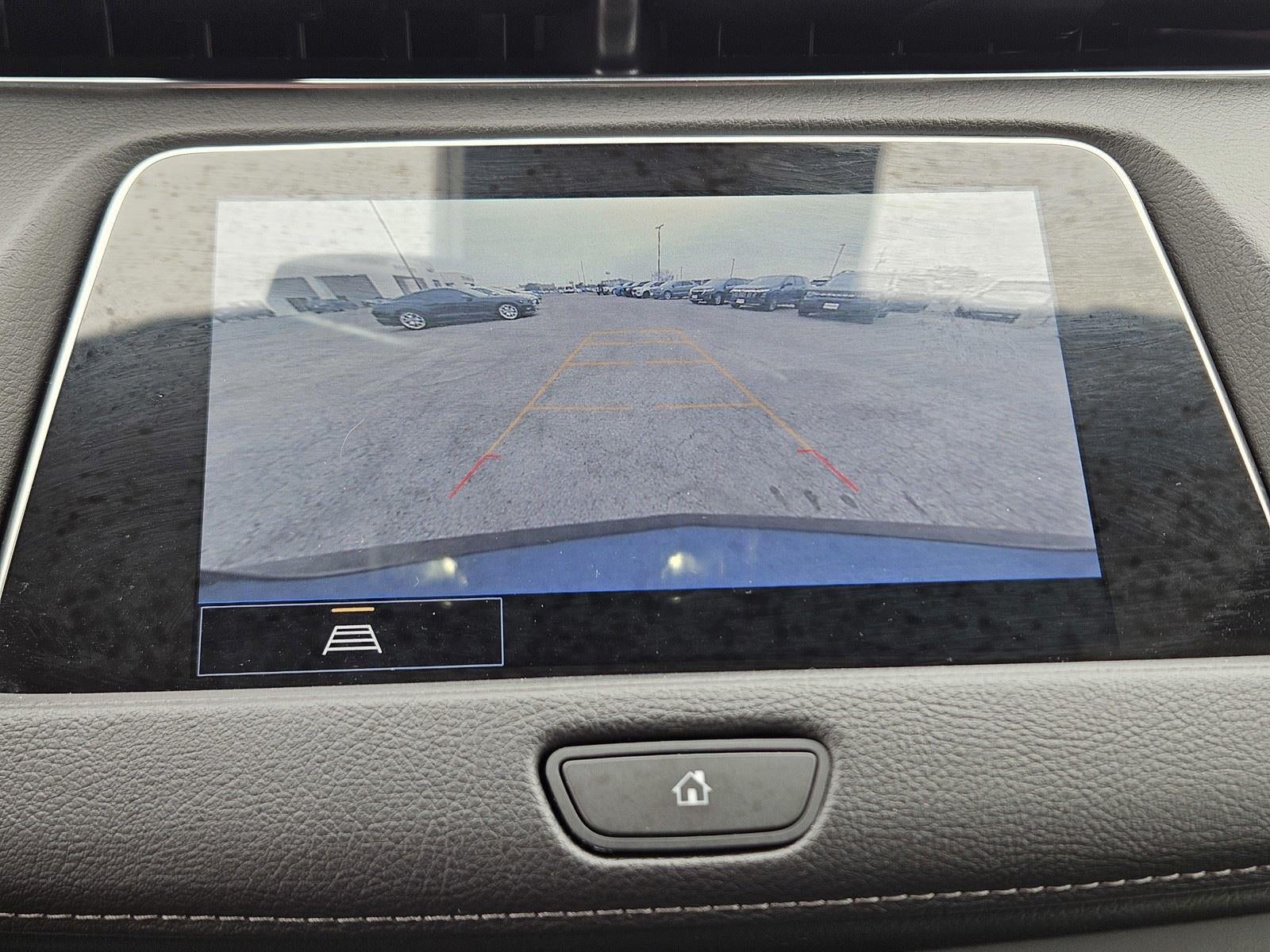 2023 Cadillac XT4 FWD Premium Luxury