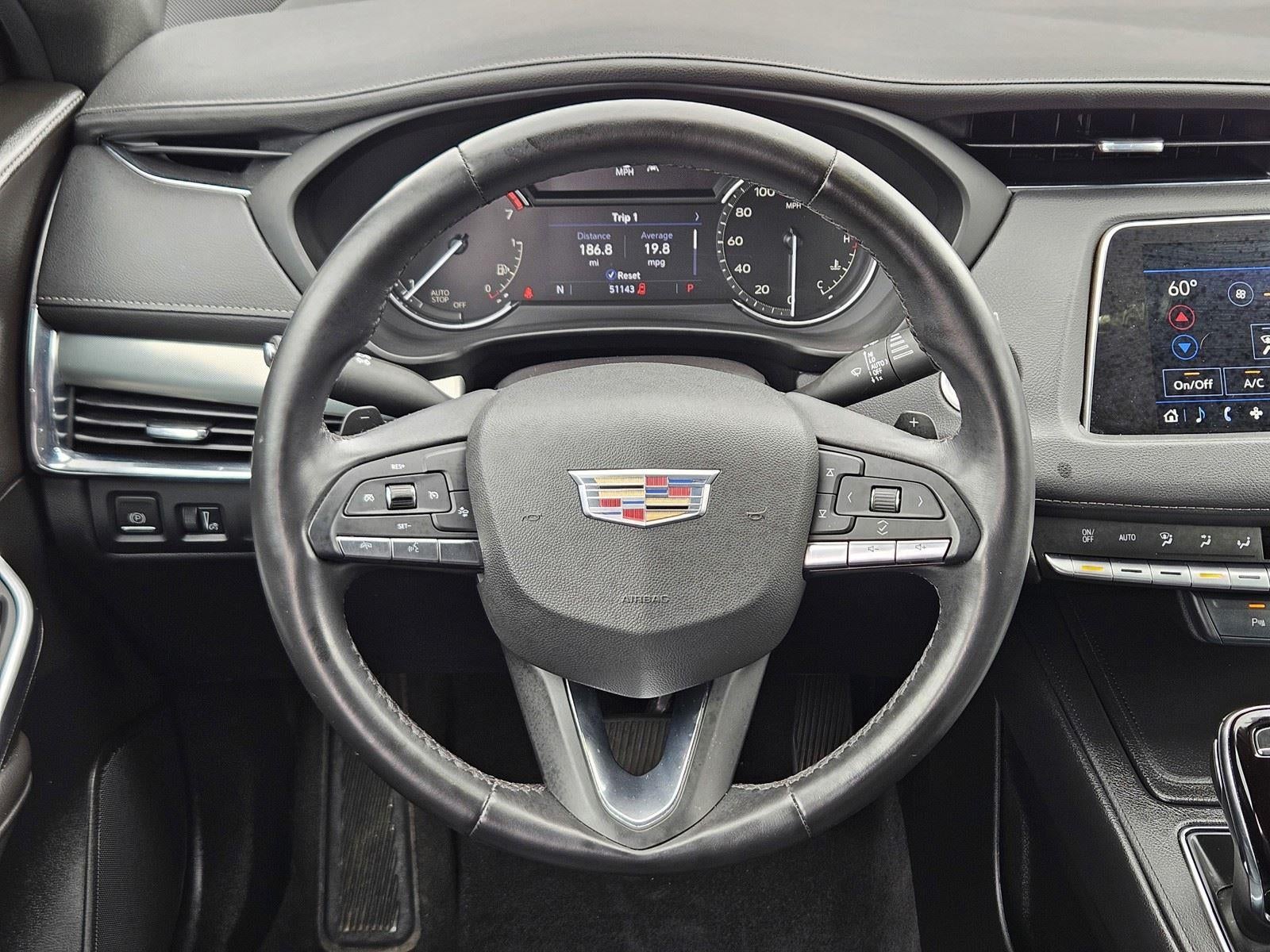 2023 Cadillac XT4 FWD Premium Luxury