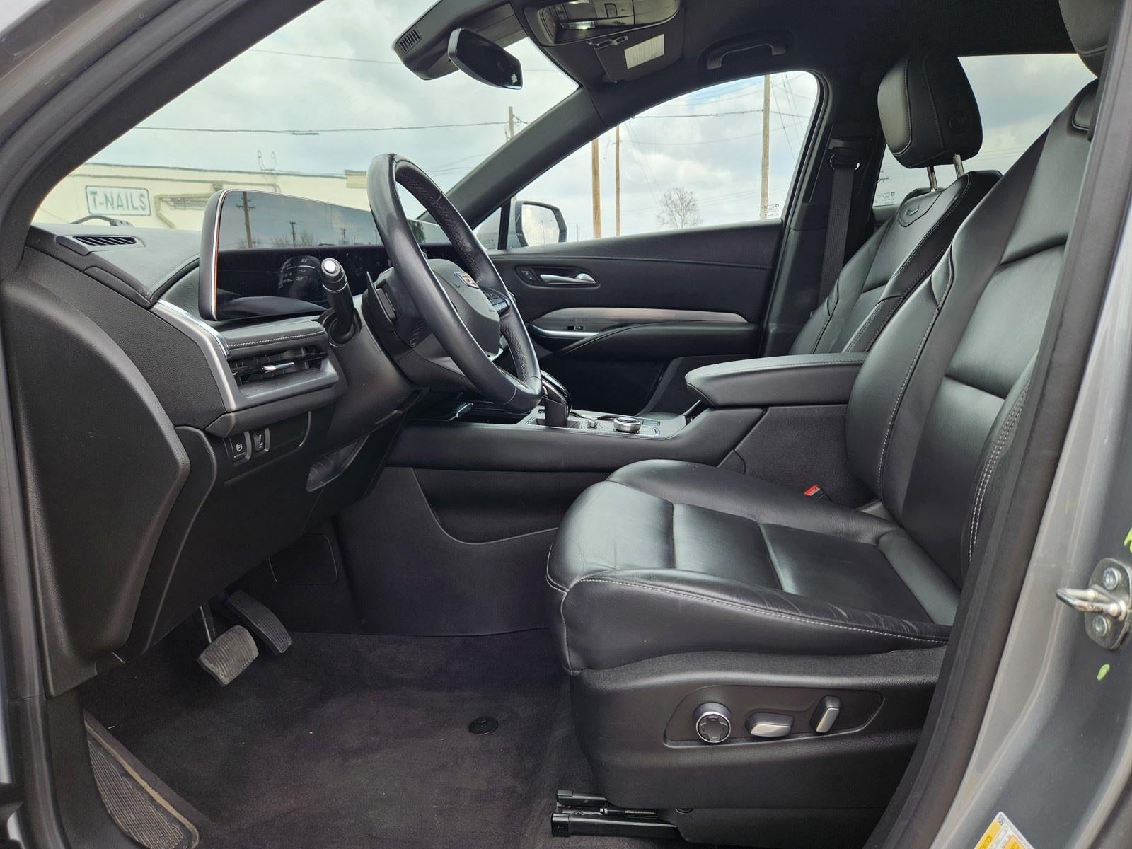 2024 Cadillac XT4 AWD Premium Luxury