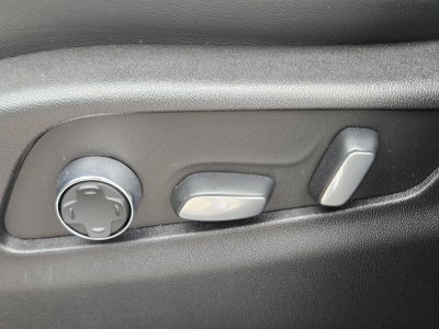 2024 Cadillac XT4 AWD Premium Luxury