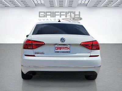 2016 Volkswagen Passat 1.8T SEL
