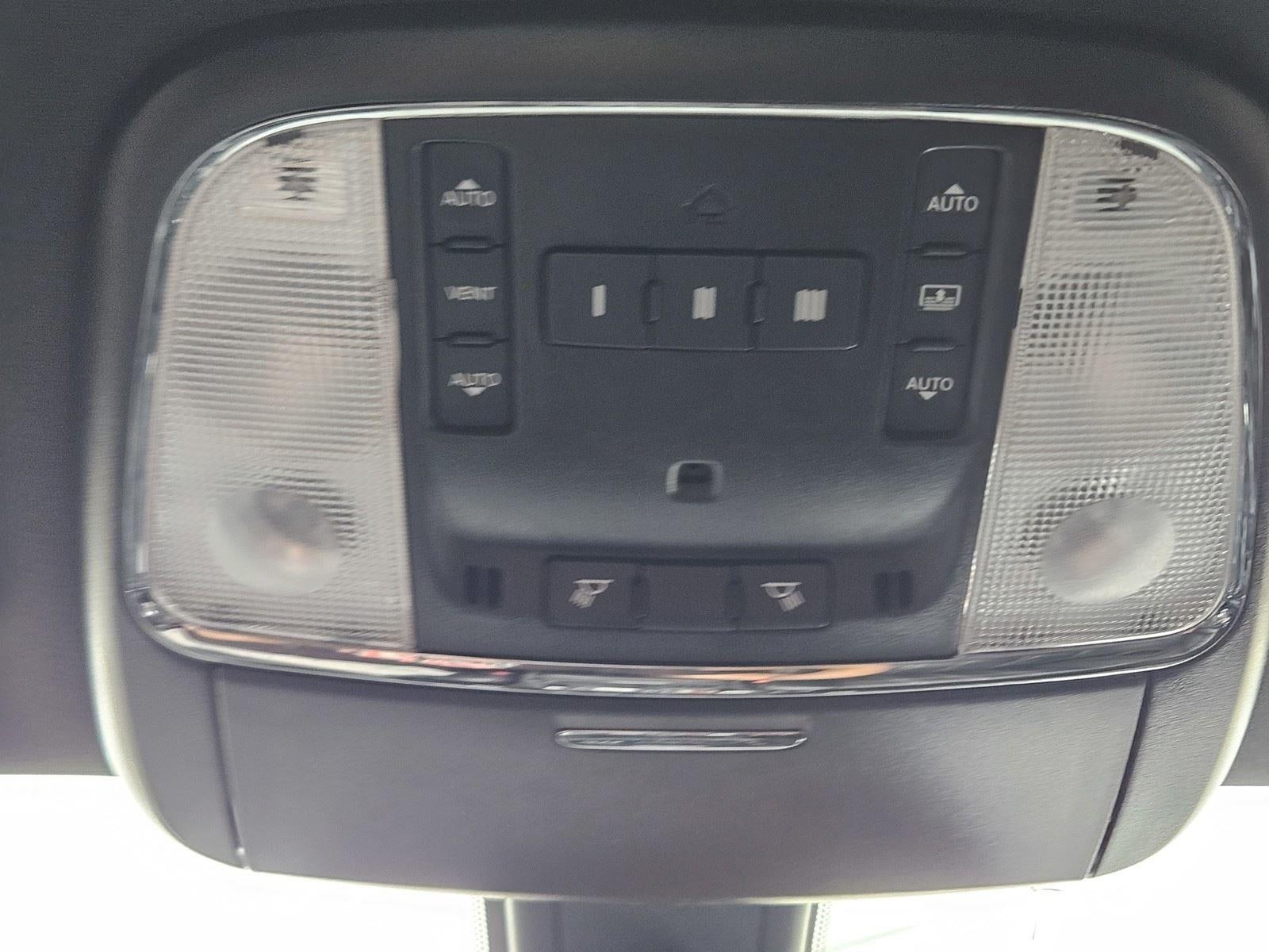 2023 Chrysler 300 300S