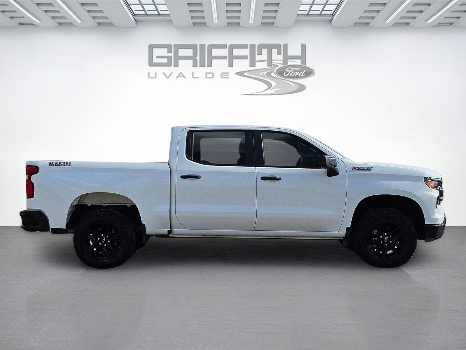 2022 Chevrolet Silverado 1500 Custom Trail Boss