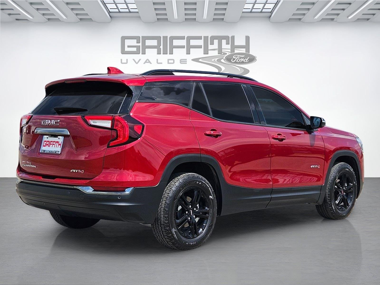 2024 GMC Terrain AT4