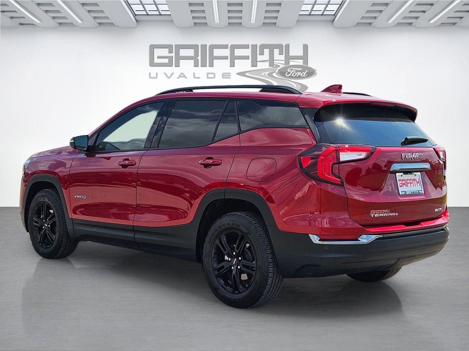 2024 GMC Terrain AT4