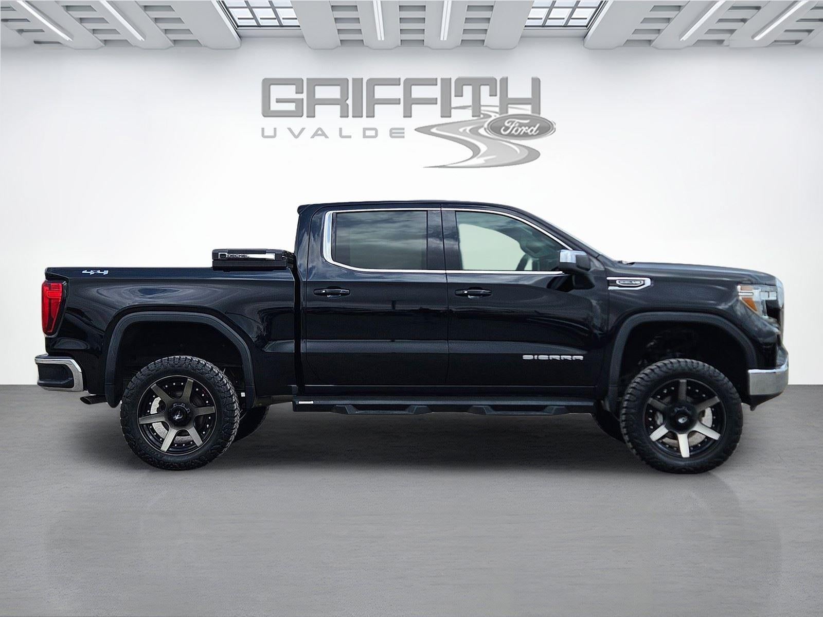 2020 GMC Sierra 1500 SLE