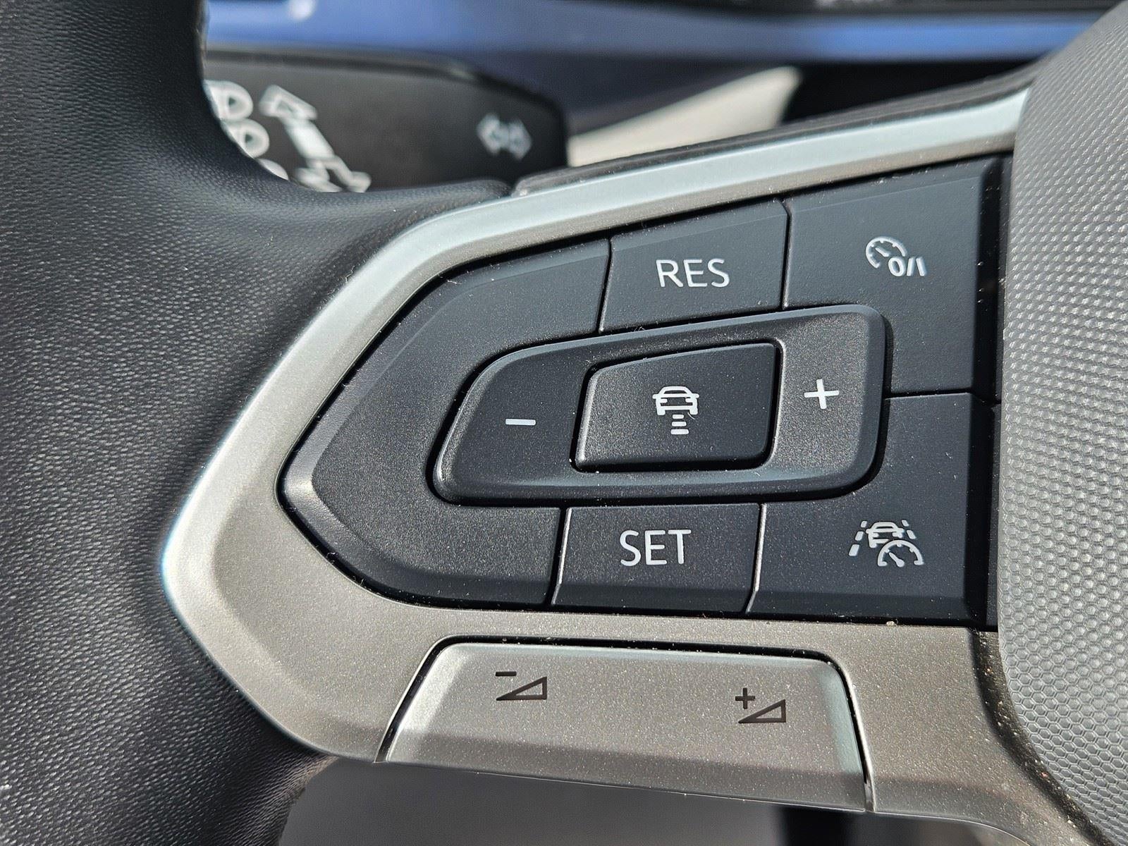 2024 Volkswagen Taos SE