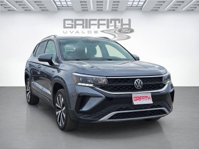 2024 Volkswagen Taos SE