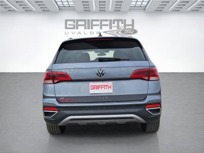 2024 Volkswagen Taos SE