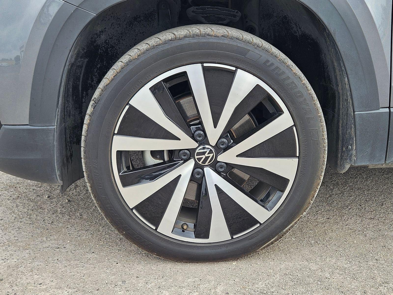 2024 Volkswagen Taos SE