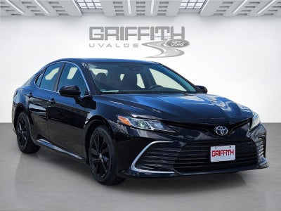 2022 Toyota Camry LE